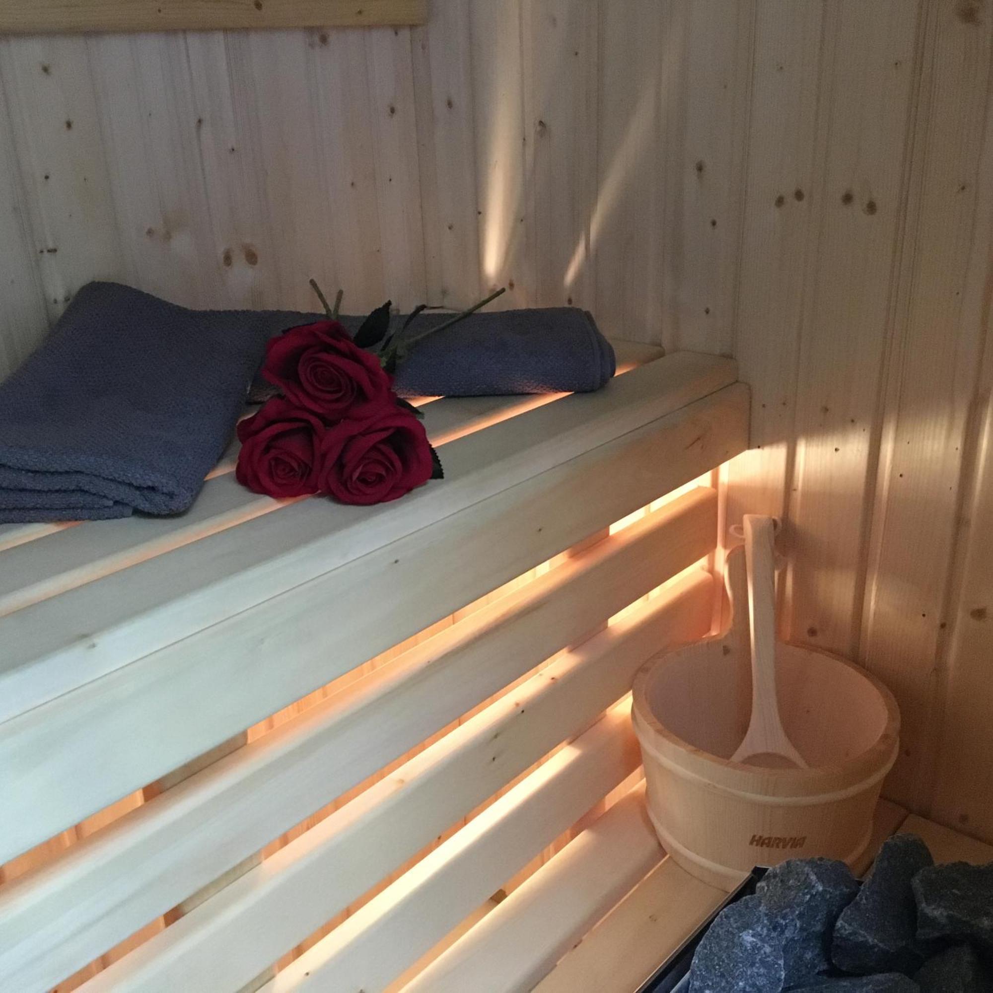 Family & Business Sauna Apartments Rynek Centrum Downtown - 2 Bedroom With Private Sauna, Balcony, Parking Kielce Extérieur photo