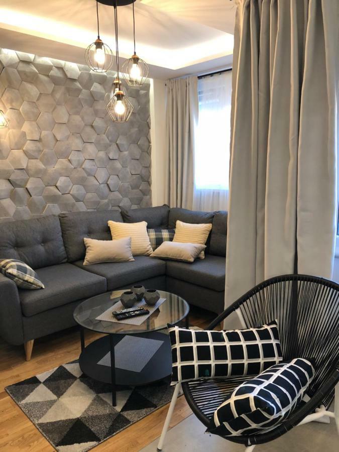 Family & Business Sauna Apartments Rynek Centrum Downtown - 2 Bedroom With Private Sauna, Balcony, Parking Kielce Extérieur photo