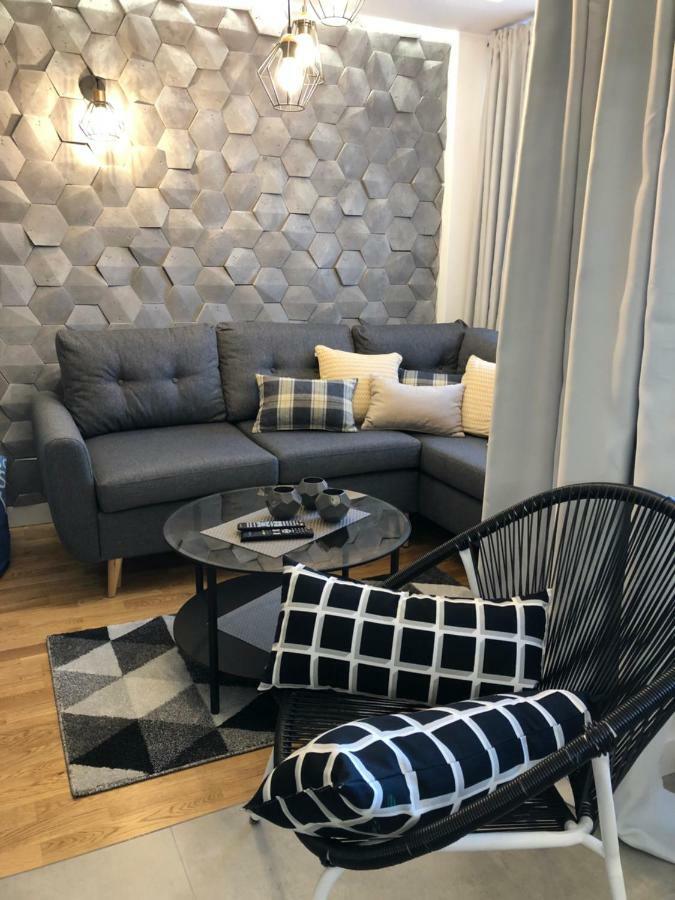 Family & Business Sauna Apartments Rynek Centrum Downtown - 2 Bedroom With Private Sauna, Balcony, Parking Kielce Extérieur photo
